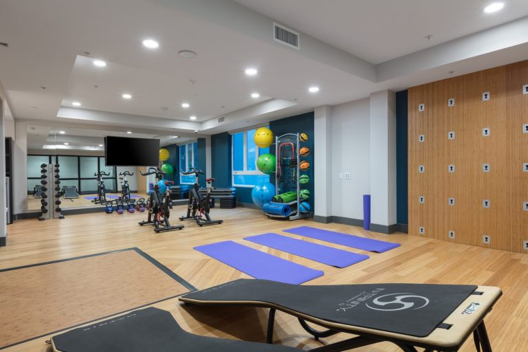 Lexington Luxury Apartments Yoga Room