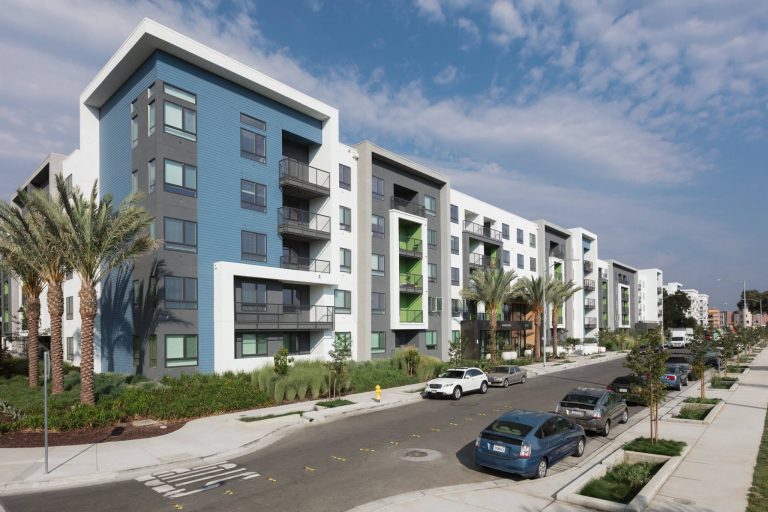 Lexington Luxury Apartments Street View