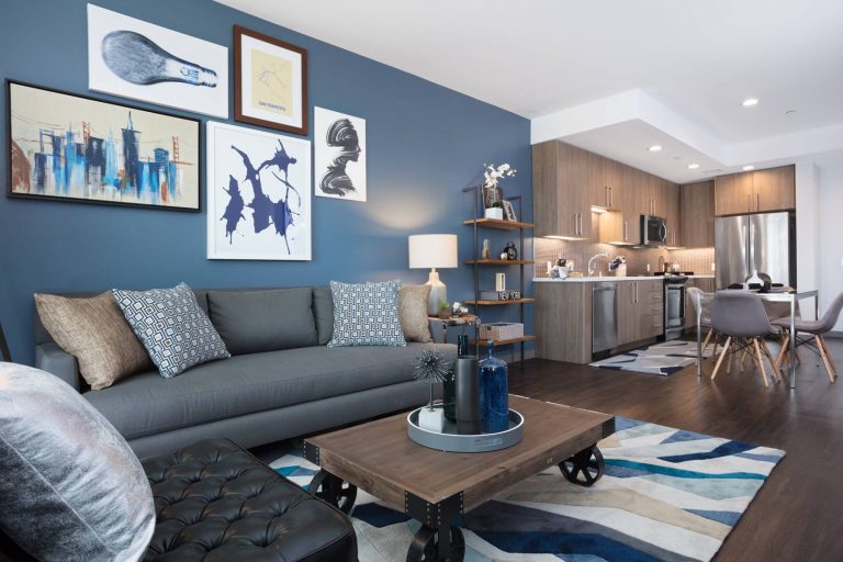 Lexington Luxury Apartments Kitchen and Dining